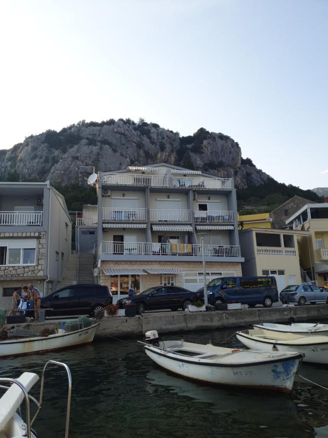 Apartmani Alfijo Klek Extérieur photo