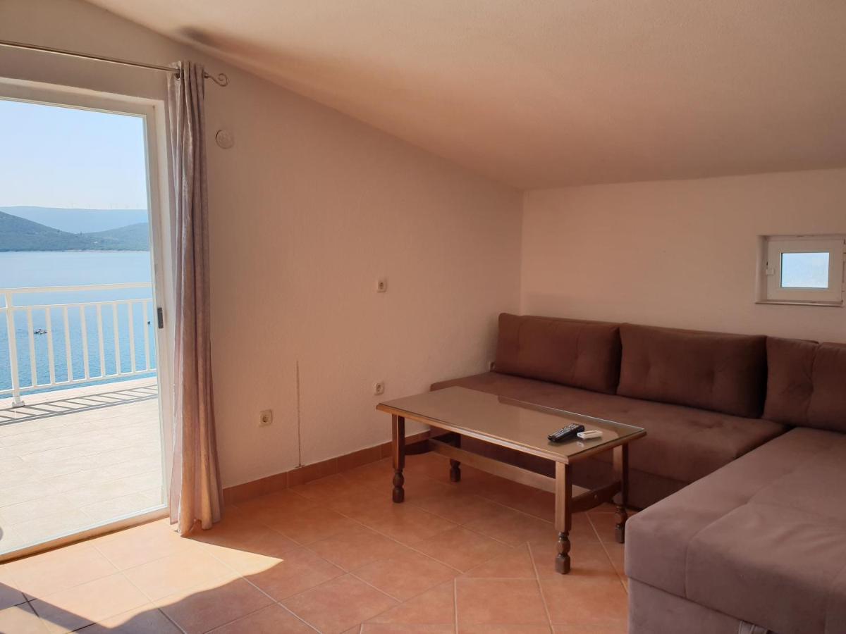 Apartmani Alfijo Klek Extérieur photo